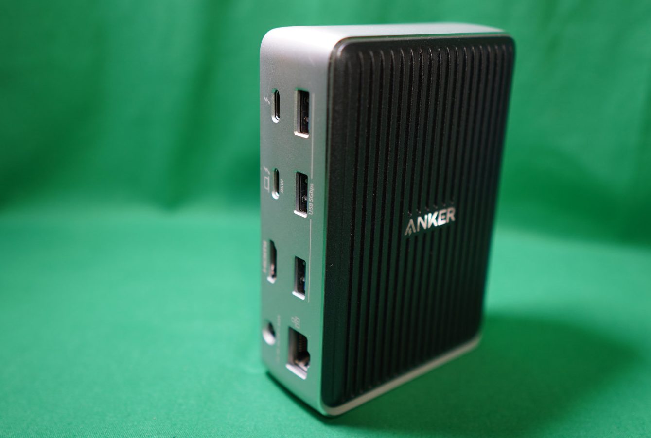 Anker PowerExpand Elite 13-in-1 Thunderbolt 3 Dock 購入 | こたらぼ